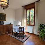 Апартаменты Tamburini 38 Vintage Near Center, Parking Included *
