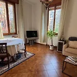 Апартаменты Tamburini 38 Vintage Near Center, Parking Included